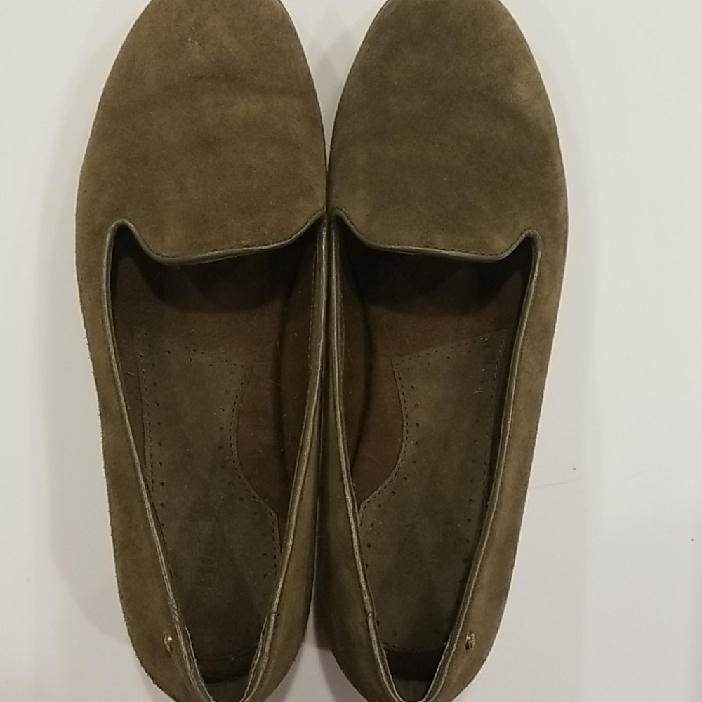 Women's moss color suede Bass slipon Lucille style